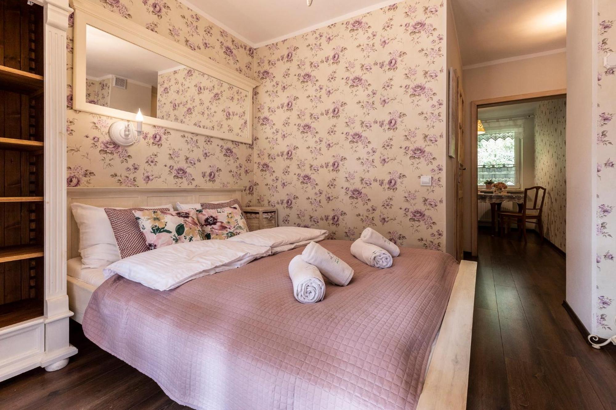 Apartamenty Zielona Owieczka Nedec Kültér fotó