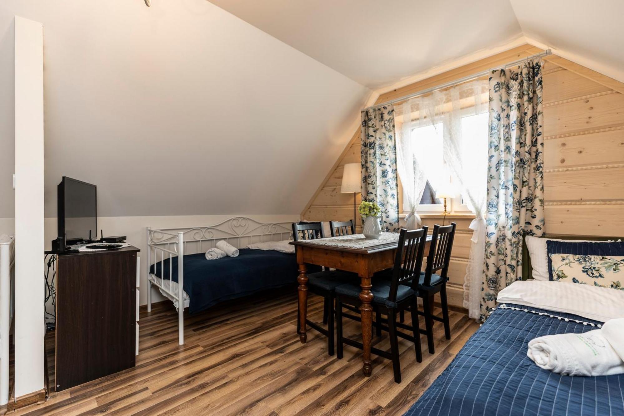 Apartamenty Zielona Owieczka Nedec Kültér fotó