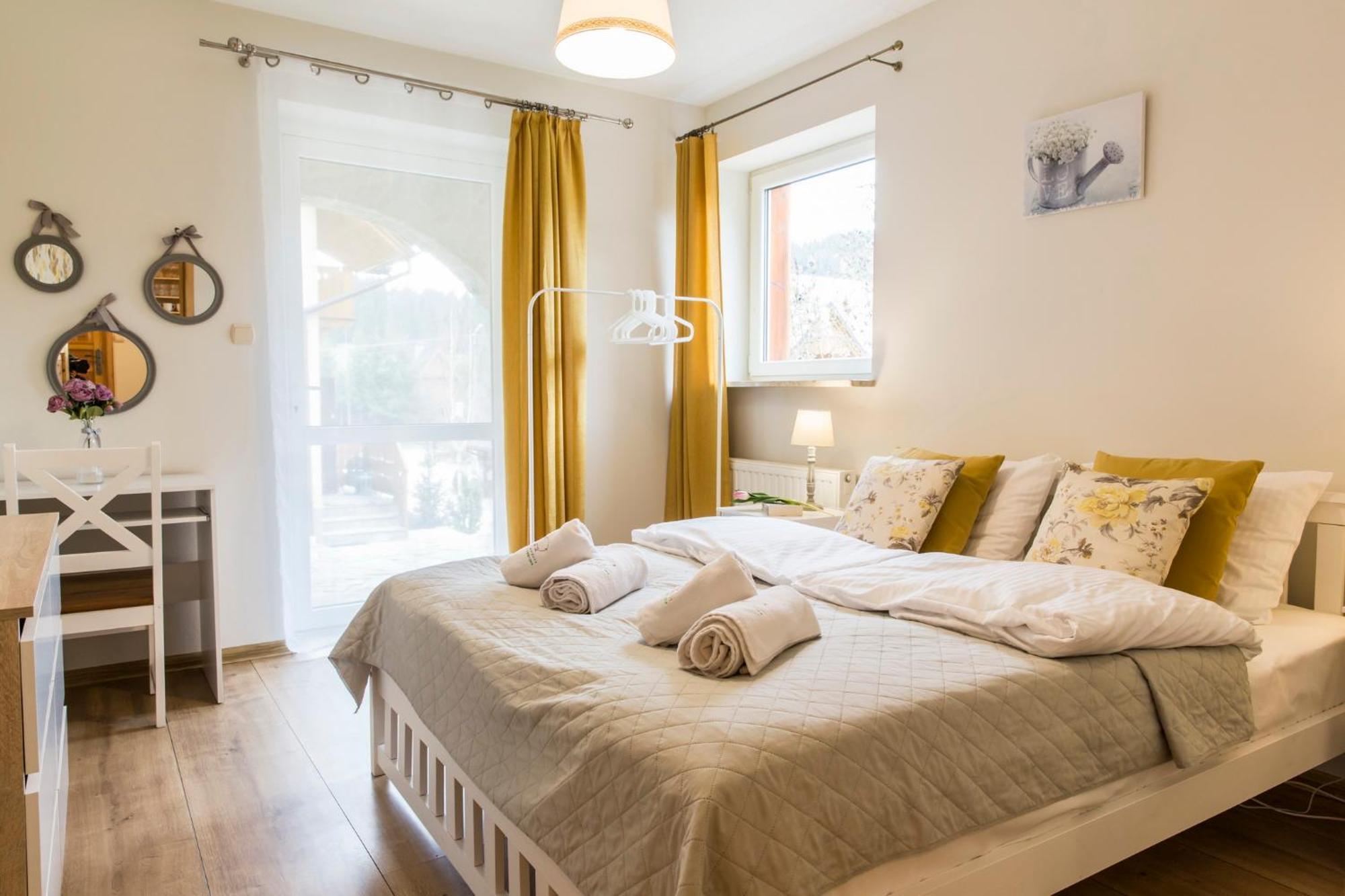 Apartamenty Zielona Owieczka Nedec Kültér fotó