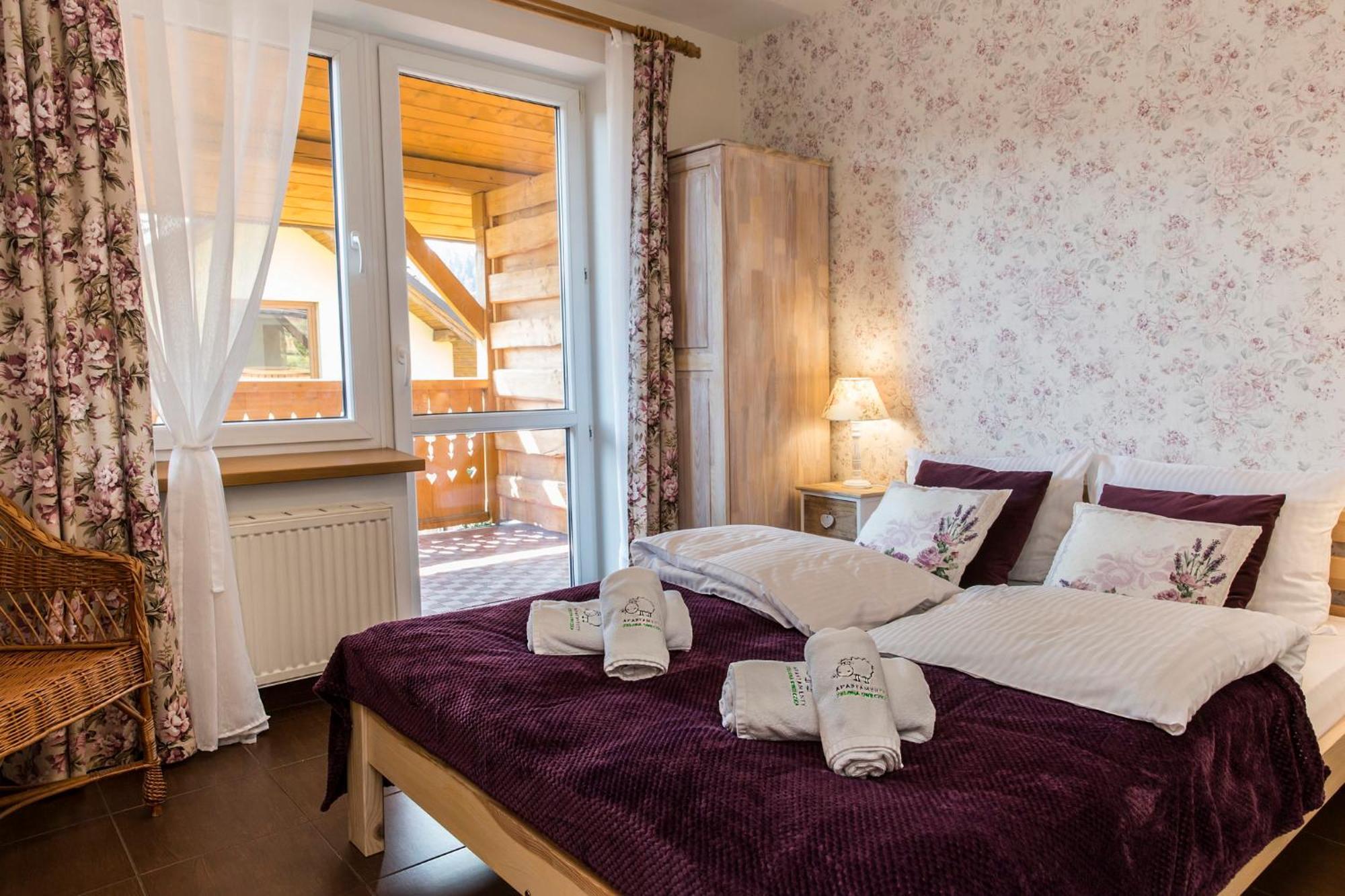 Apartamenty Zielona Owieczka Nedec Kültér fotó